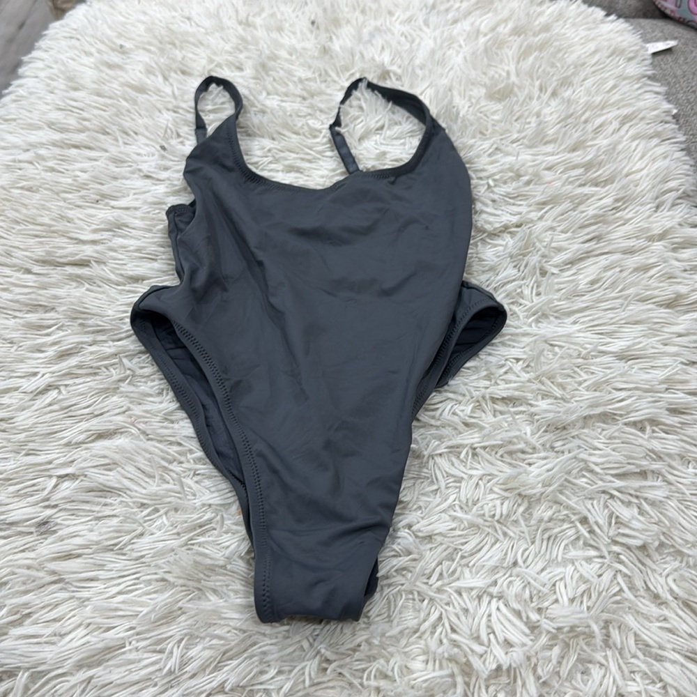 SKIMS Charcoal Scoop One-Piece Swimsuit - Picture 7 of 10
